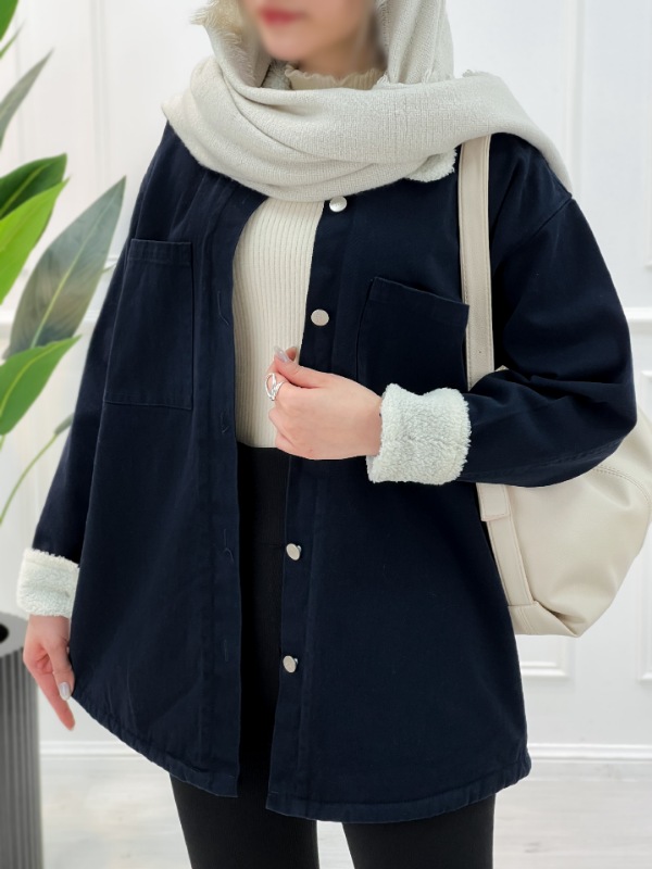 Picsart_25-12-10_01-05-41-943