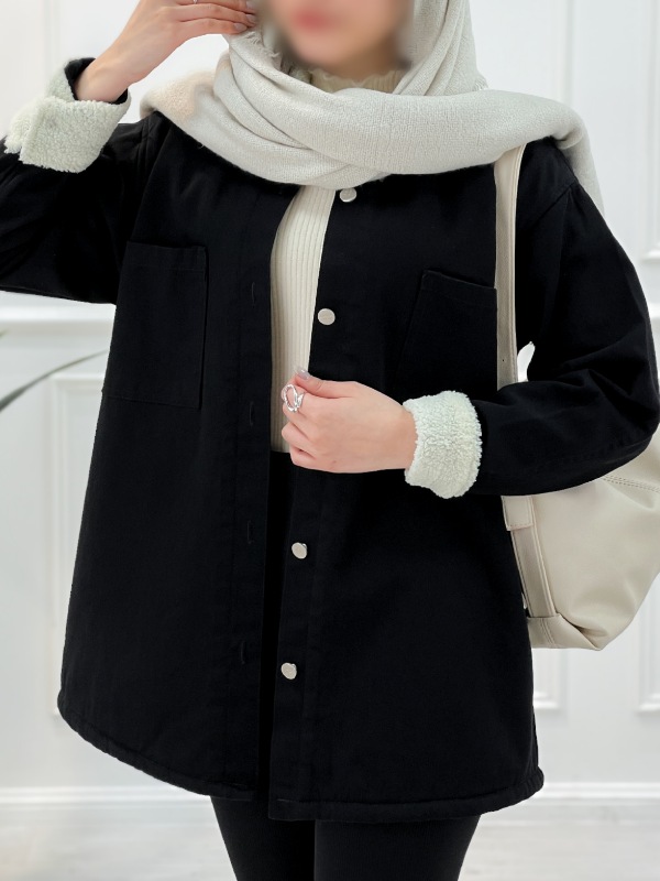 Picsart_25-12-10_01-06-52-920