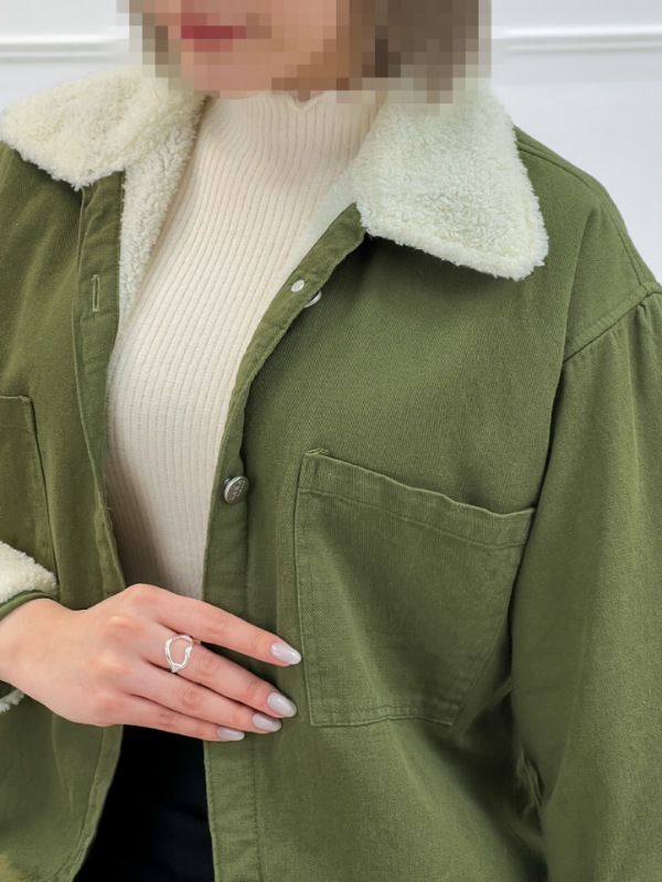 Picsart_25-12-10_01-09-38-757