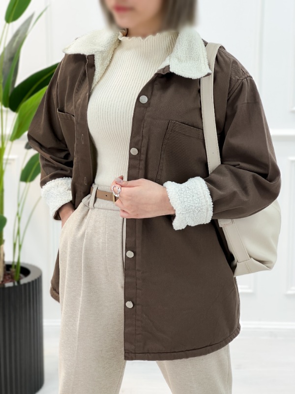 Picsart_25-12-10_01-10-48-417