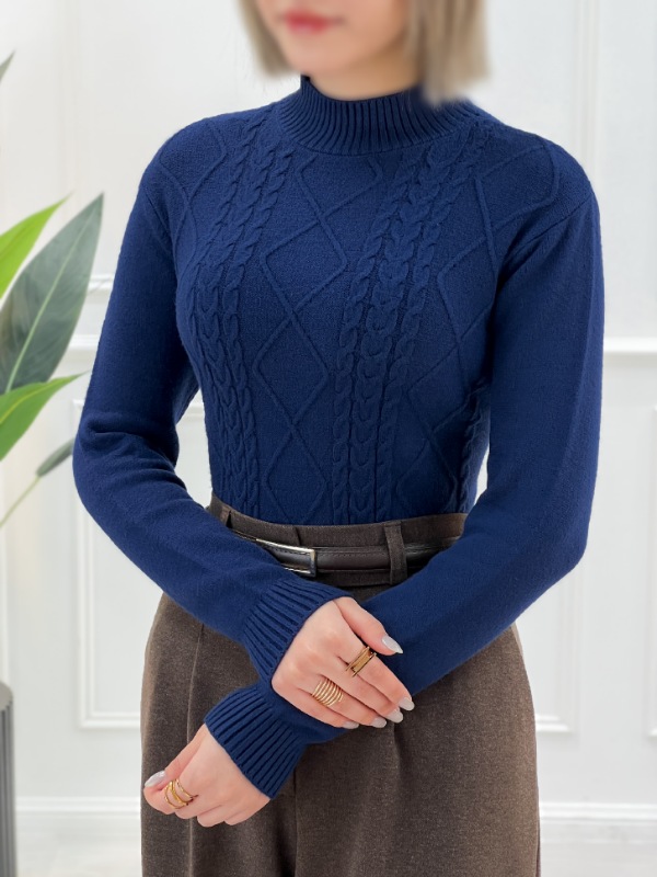 Picsart_25-12-10_23-10-51-020