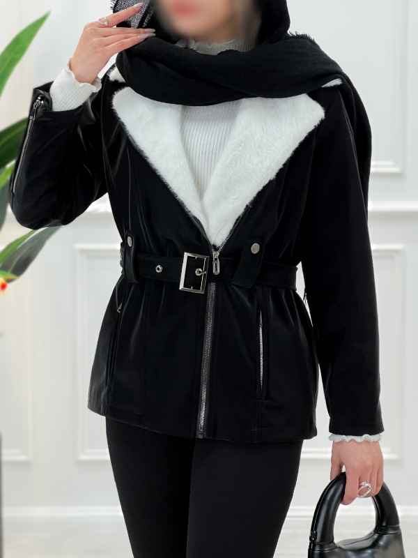 Picsart_25-12-11_17-42-34-309