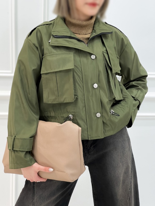 Picsart_25-12-11_22-34-57-866