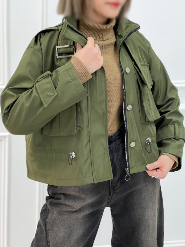 Picsart_25-12-11_22-35-51-138