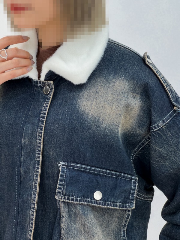 Picsart_25-12-12_11-35-26-533