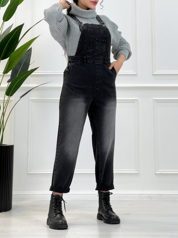 Picsart_25-12-13_17-37-34-218