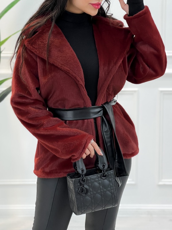 Picsart_25-12-13_18-29-00-604