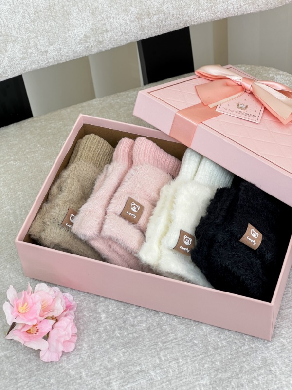 Picsart_25-12-15_16-46-01-528