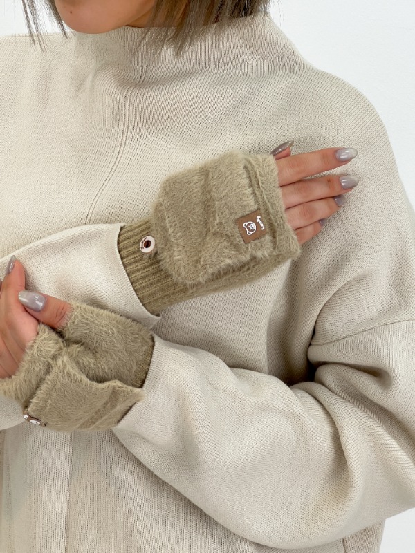 Picsart_25-12-15_16-46-17-565