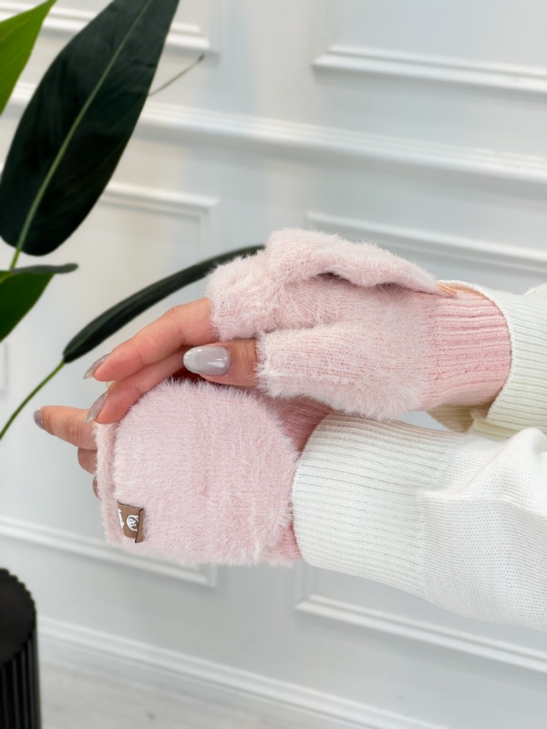 Picsart_25-12-15_16-51-02-080