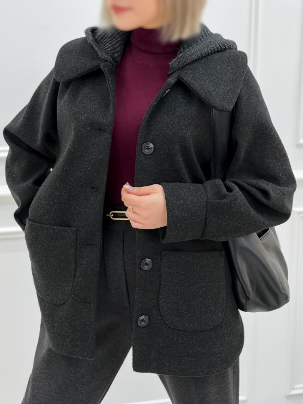 Picsart_25-12-15_17-59-26-089