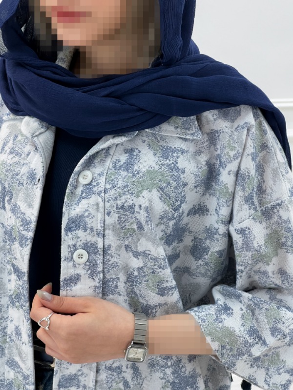 Picsart_25-12-15_22-34-44-307