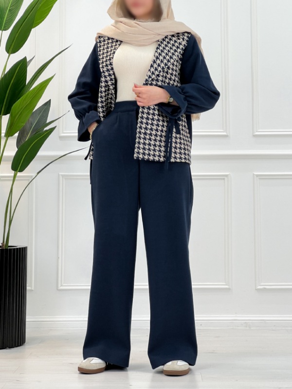 Picsart_25-12-15_22-54-49-369