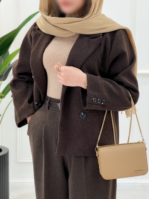 Picsart_25-12-16_22-11-04-065