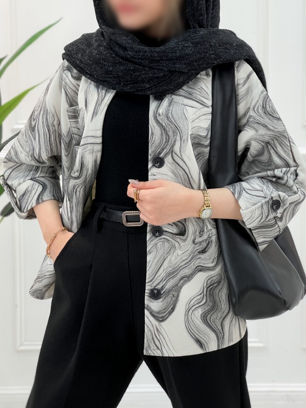 Picsart_25-12-17_14-48-42-213