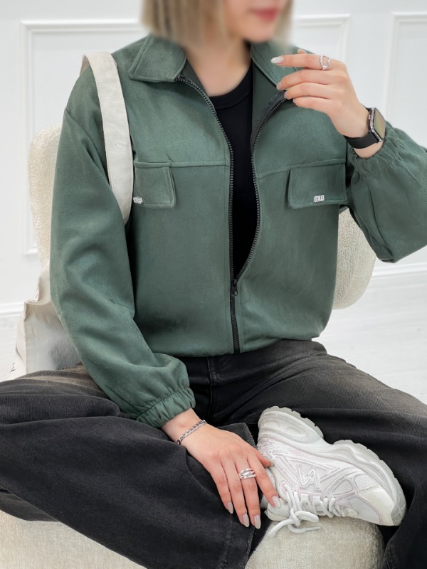 Picsart_25-12-18_02-09-40-777