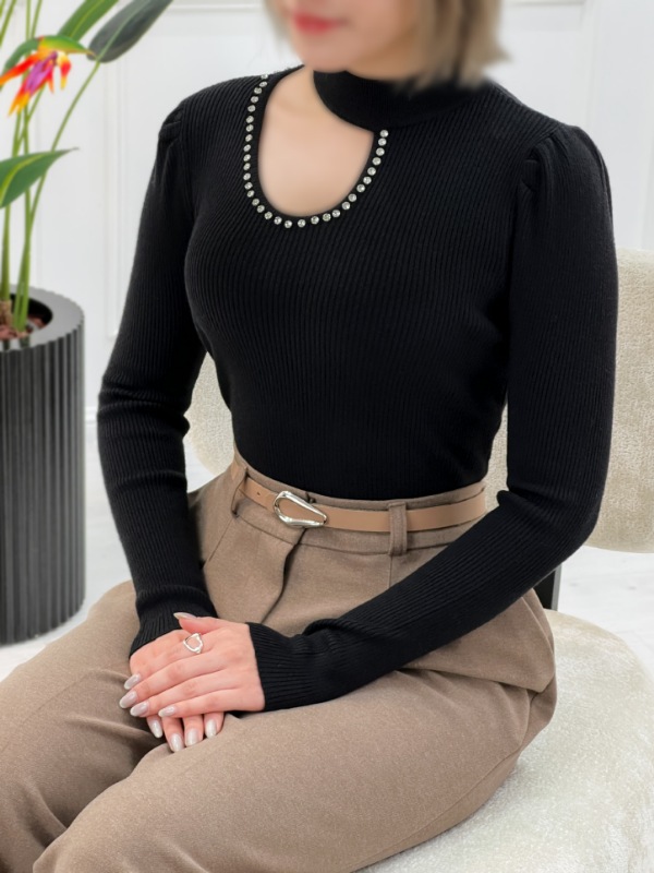 Picsart_25-12-20_20-43-44-144