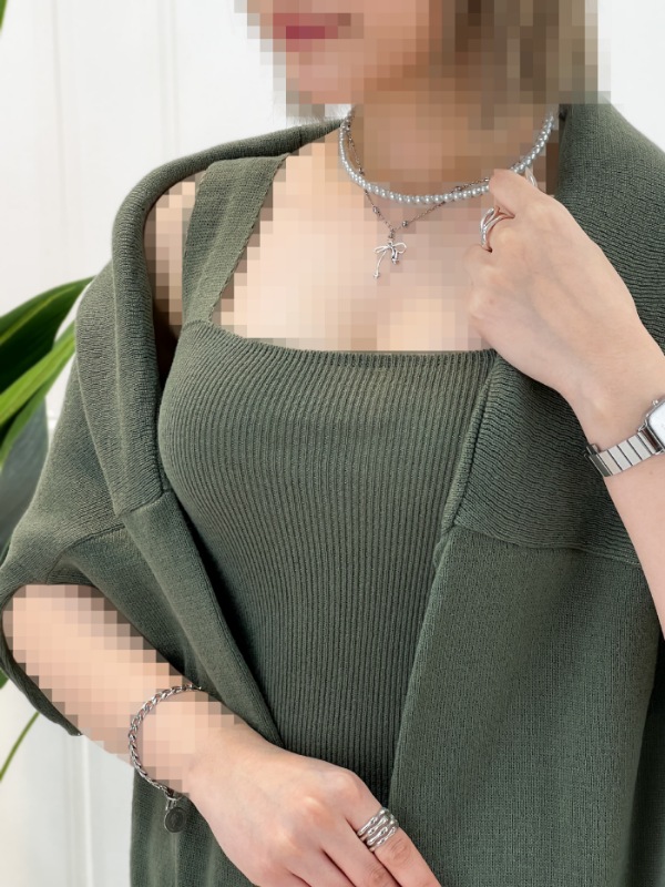 Picsart_25-12-22_17-38-05-802