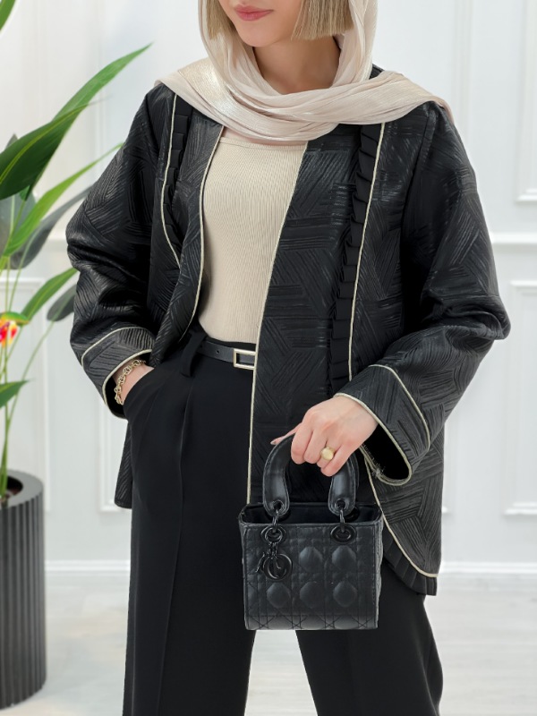 Picsart_26-02-19_14-46-57-747