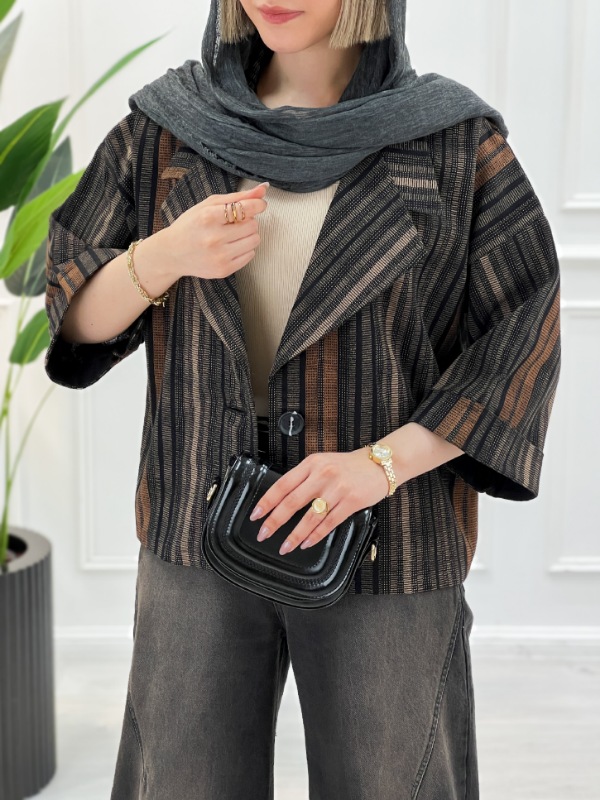 Picsart_26-02-19_16-41-28-253