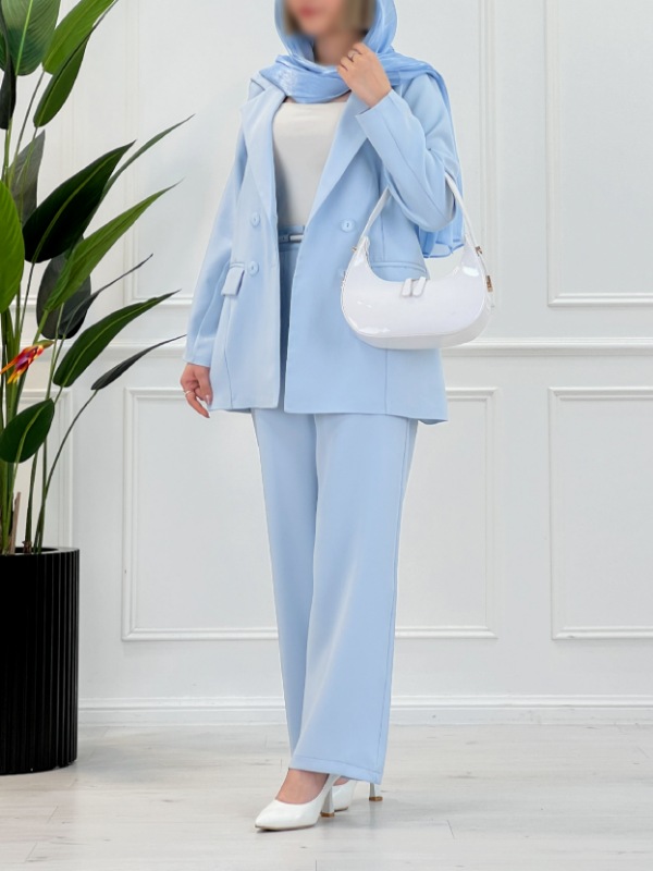 Picsart_26-02-21_16-43-59-153