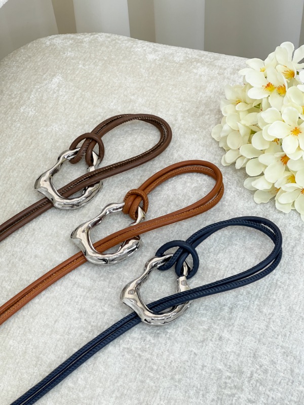 Picsart_26-02-21_19-56-38-152