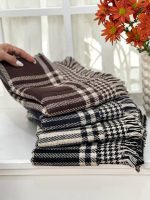 شال دورو چهارخونه
